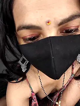 miss siya 00 online show from February 13, 2026, 6:08 pm