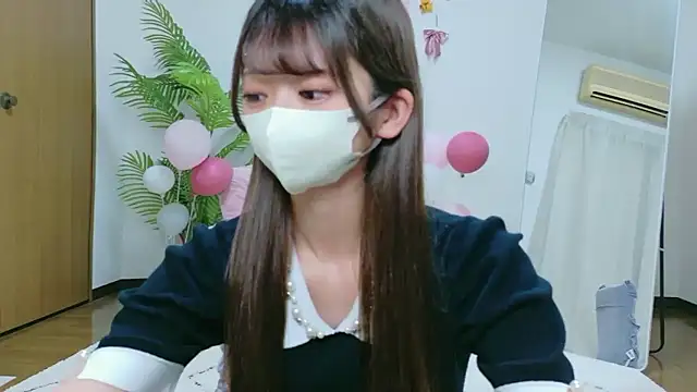 Snapshot of Kiki-jpn chatting on June 13, 2026, 1:31 pm Kiki-jpn online show from June 13, 2026, 1:31 pm