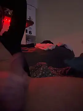 Snapshot of BoMale chatting on March 8, 2026, 4:05 am BoMale online show from March 8, 2026, 4:05 am