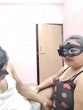 DesiSeductress online show from July 1, 2026, 8:31 pm