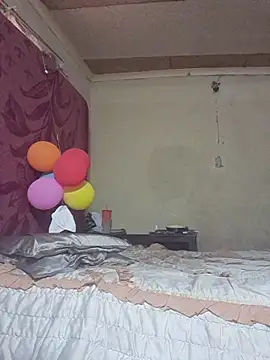 Snapshot of yourburget chatting on February 14, 2026, 1:00 pm yourburget online show from February 14, 2026, 1:00 pm