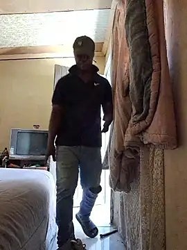 Snapshot of yourburget chatting on January 12, 2026, 10:00 am yourburget online show from January 12, 2026, 10:00 am