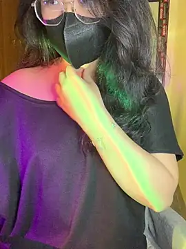 Sofiababy22 online show from March 28, 2026, 3:35 pm