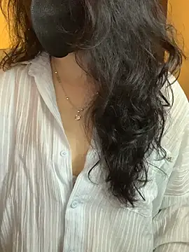 Sofiababy22 online show from January 19, 2026, 1:15 pm