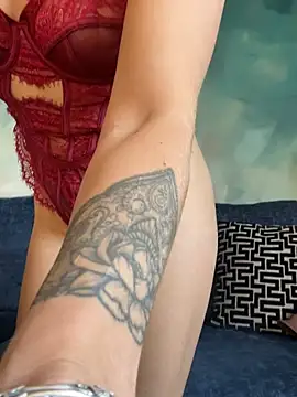 miamiamuse online show from April 7, 2026, 3:03 pm