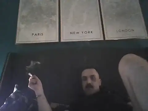 MARCUSL79 online show from December 22, 2025, 3:39 am