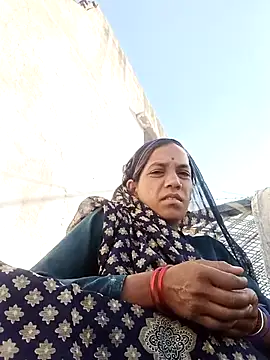 Karishma singh online show from April 10, 2026, 2:18 am