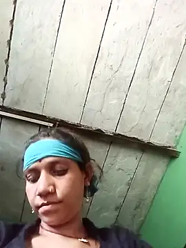 Karishma singh online show from April 19, 2026, 12:17 pm