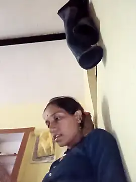 Karishma singh online show from April 7, 2026, 2:41 pm