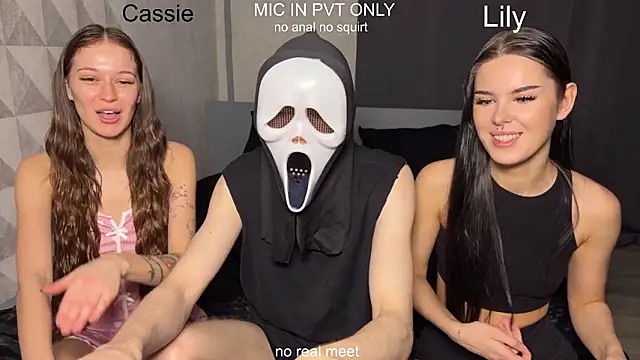 girls secrets online show from February 22, 2026, 11:23 am