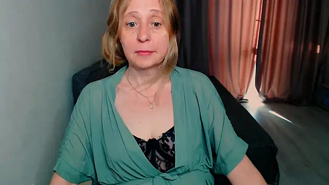 MiLenaMilf online show from May 24, 2026, 3:28 am