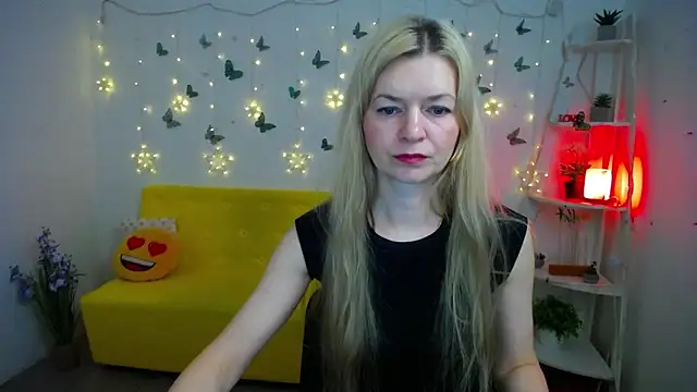 MelissaTyler online show from April 17, 2026, 5:21 am