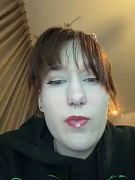 MisterandNiffyNoon online show from February 10, 2026, 8:52 pm