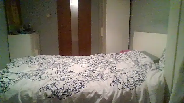 Marichka-YurCash online show from April 10, 2026, 7:54 pm