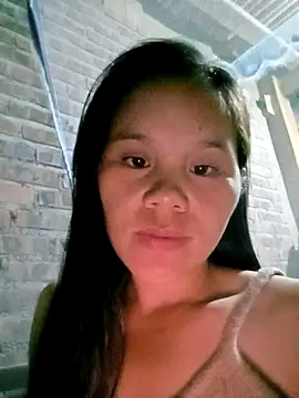 DIANAKUTE online show from May 11, 2026, 12:39 pm