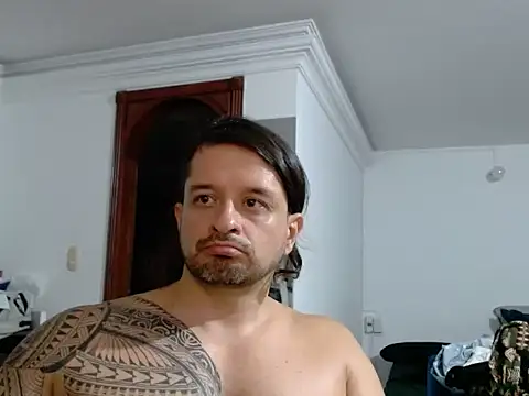 gonzzohunterr online show from March 15, 2026, 12:39 am