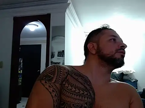 gonzzohunterr online show from May 21, 2026, 3:15 am