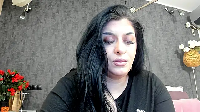 NayaNoirX online show from January 9, 2026, 3:30 pm