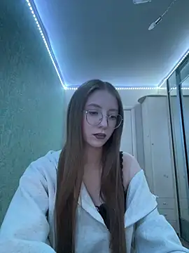 Eseniya  online show from February 12, 2026, 11:43 am