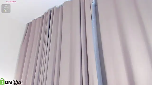 Snapshot of ChloeAlba chatting on February 14, 2026, 4:02 am ChloeAlba online show from February 14, 2026, 4:02 am