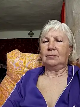 KlaudiaDarling online show from March 16, 2026, 5:05 pm