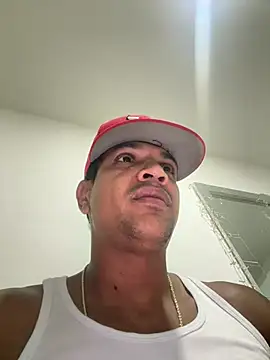 Snapshot of bigdick211292 chatting on July 19, 2026, 4:59 pm bigdick211292 online show from July 19, 2026, 4:59 pm