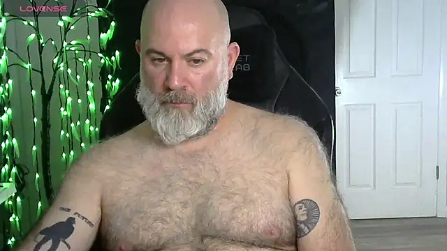 XJJ77x online show from February 26, 2026, 2:44 am