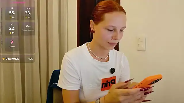 Snapshot of ViktoriaSilk chatting on May 23, 2026, 7:13 pm ViktoriaSilk online show from May 23, 2026, 7:13 pm