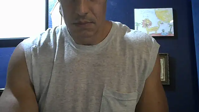 Snapshot of koolchillfun696969 chatting on August 3, 2026, 6:36 pm koolchillfun696969 online show from August 3, 2026, 6:36 pm