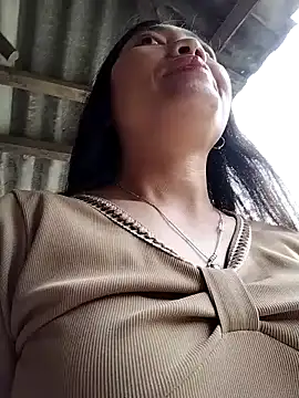 Lovephay8x online show from April 29, 2026, 5:55 am