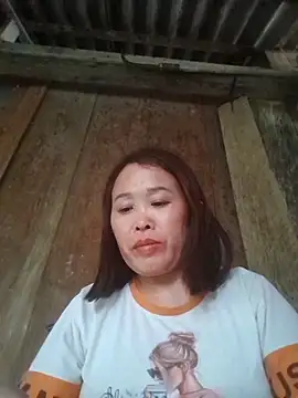 dakota-kis online show from April 3, 2026, 10:32 am