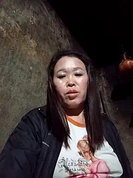 dakota-kis online show from February 24, 2026, 12:39 pm