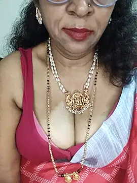 Snapshot of Maya_kannada chatting on July 31, 2026, 11:42 am Maya kannada online show from July 31, 2026, 11:42 am