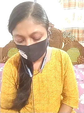 sumi couele18 online show from May 6, 2026, 5:28 pm
