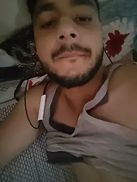 amazingboyyy12 online show from April 21, 2026, 8:43 am