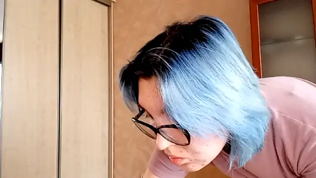 Snapshot of EvonTabb chatting on January 14, 2026, 6:17 am EvonTabb online show from January 14, 2026, 6:17 am