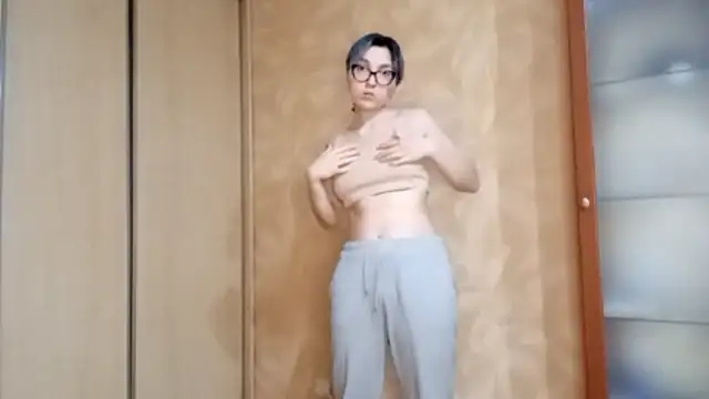 Snapshot of EvonTabb chatting on February 3, 2026, 2:11 pm EvonTabb online show from February 3, 2026, 2:11 pm