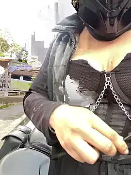 Snapshot of Scarlet_auraa chatting on February 11, 2026, 9:58 pm Scarlet auraa online show from February 11, 2026, 9:58 pm