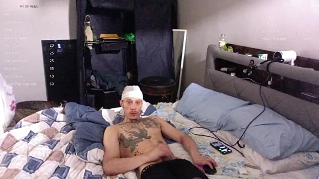 Snapshot of Ricanmrmarcus chatting on February 10, 2026, 6:29 pm Ricanmrmarcus online show from February 10, 2026, 6:29 pm