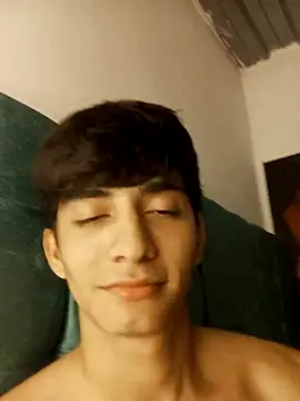 Snapshot of Andy_Kein chatting on January 9, 2026, 4:36 pm Andy Kein online show from January 9, 2026, 4:36 pm