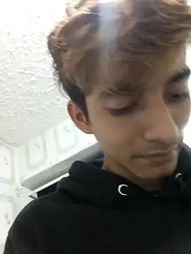 Snapshot of Andy_Kein chatting on March 8, 2026, 2:31 pm Andy Kein online show from March 8, 2026, 2:31 pm