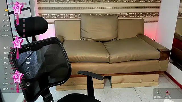 xxximena angels  online show from February 17, 2026, 8:17 pm