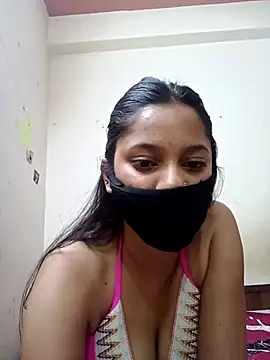 sexyyy sonia online show from April 29, 2026, 5:44 am