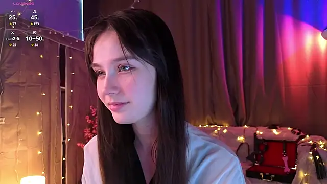 KiraYukimura online show from April 5, 2026, 4:30 am