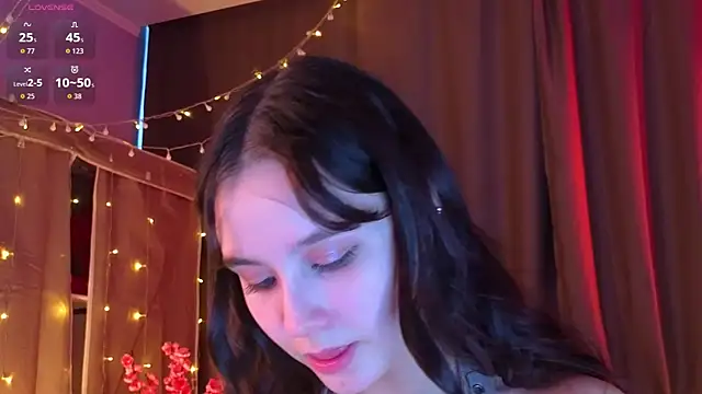 KiraYukimura online show from April 9, 2026, 10:10 am