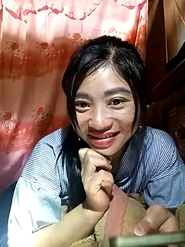 Hiniyk2 online show from February 27, 2026, 5:18 am