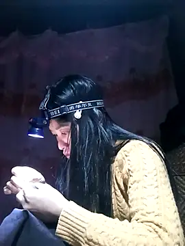 Hiniyk2 online show from February 5, 2026, 1:07 pm