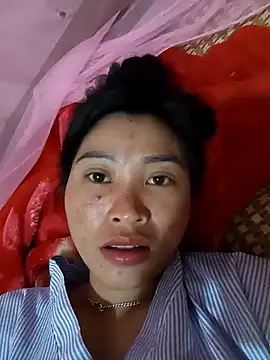 Snapshot of Hiniyk2 chatting on April 28, 2026, 1:59 pm Hiniyk2 online show from April 28, 2026, 1:59 pm
