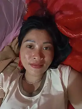 Snapshot of Hiniyk2 chatting on May 17, 2026, 2:17 pm Hiniyk2 online show from May 17, 2026, 2:17 pm