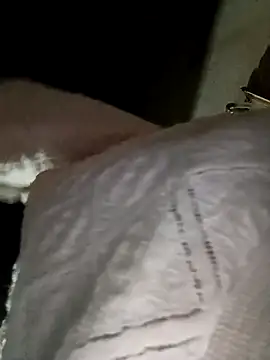 Hiniyk2 online show from February 18, 2026, 11:01 pm